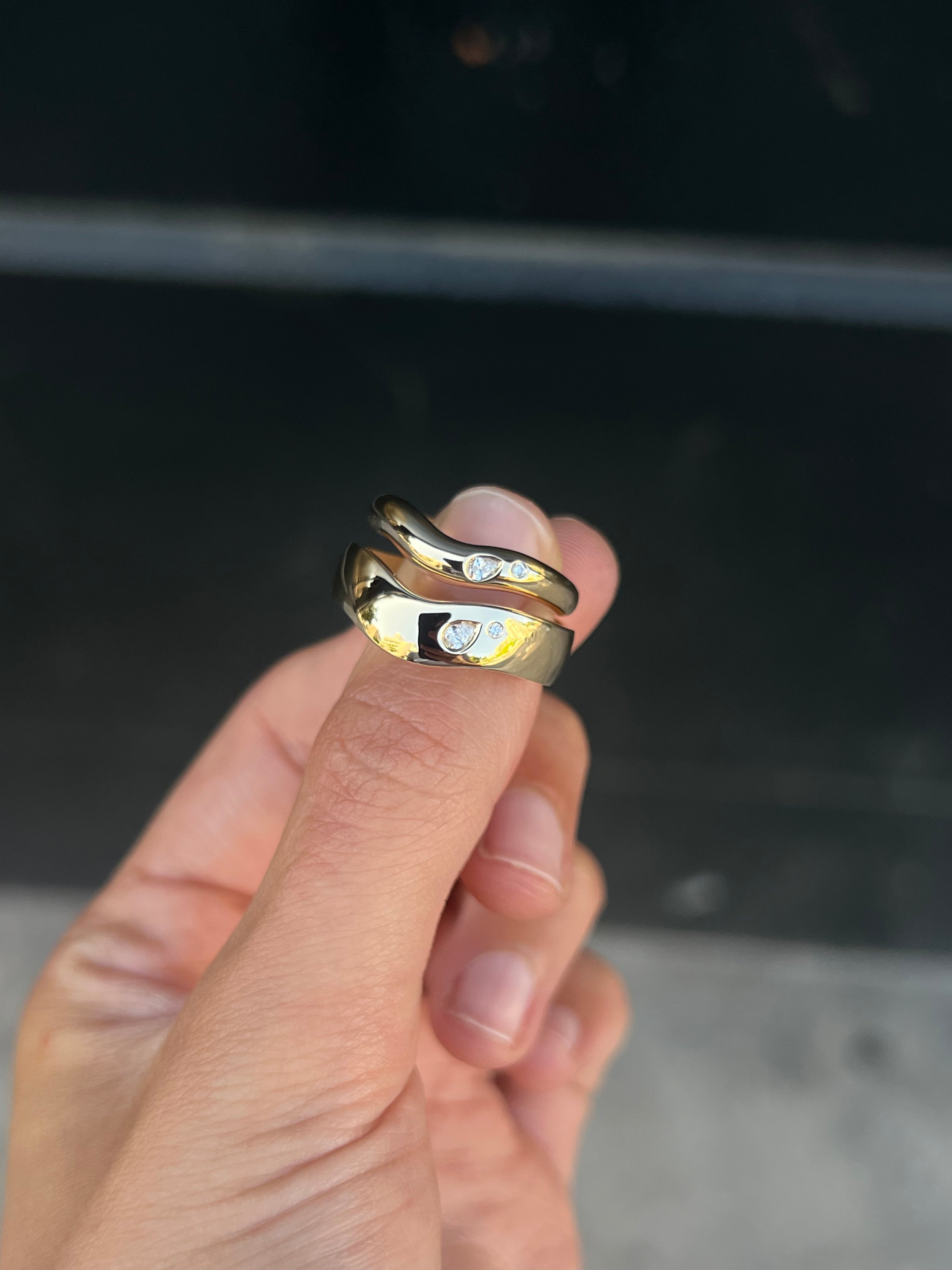 curve ring 02