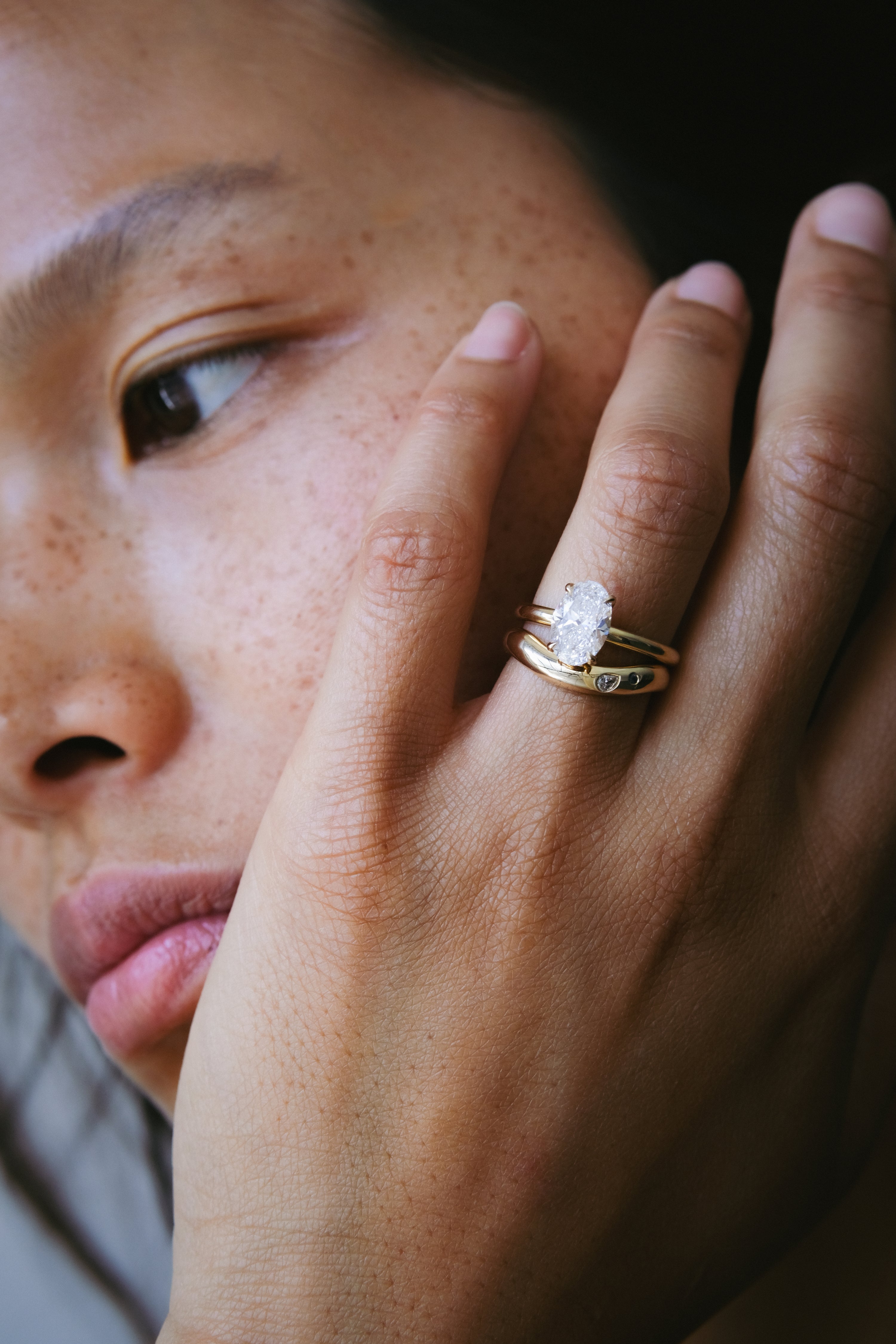 curve ring 01