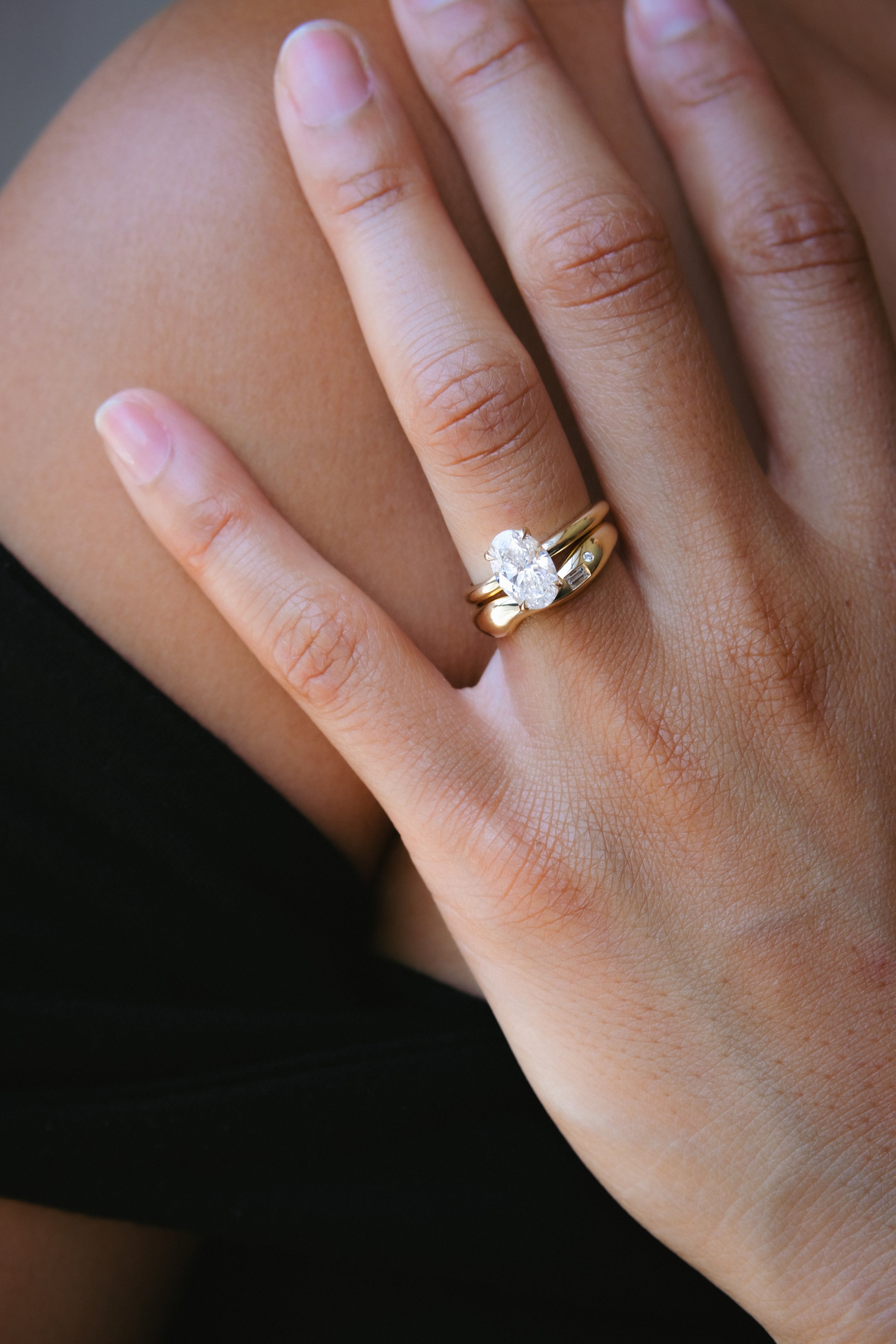 curve ring 03