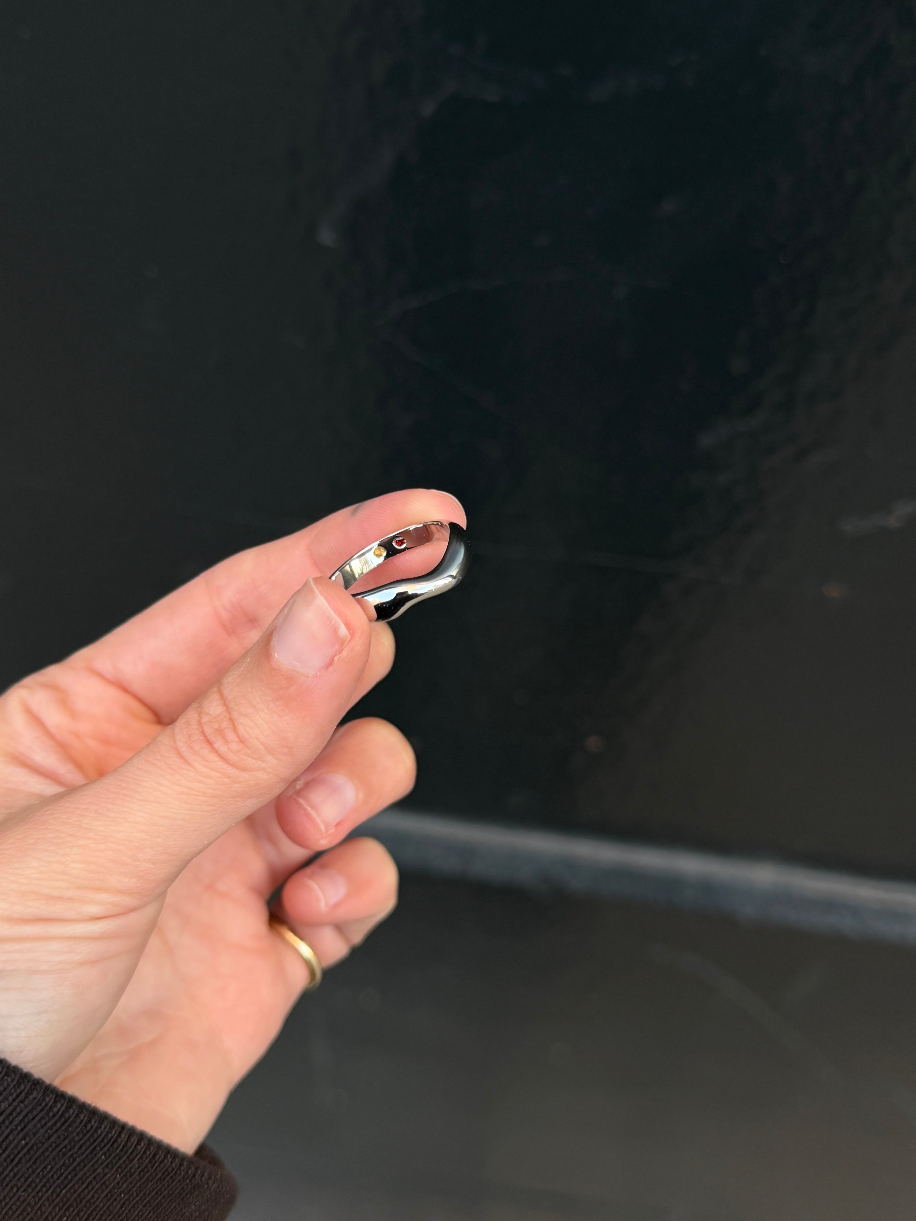 curve ring 03