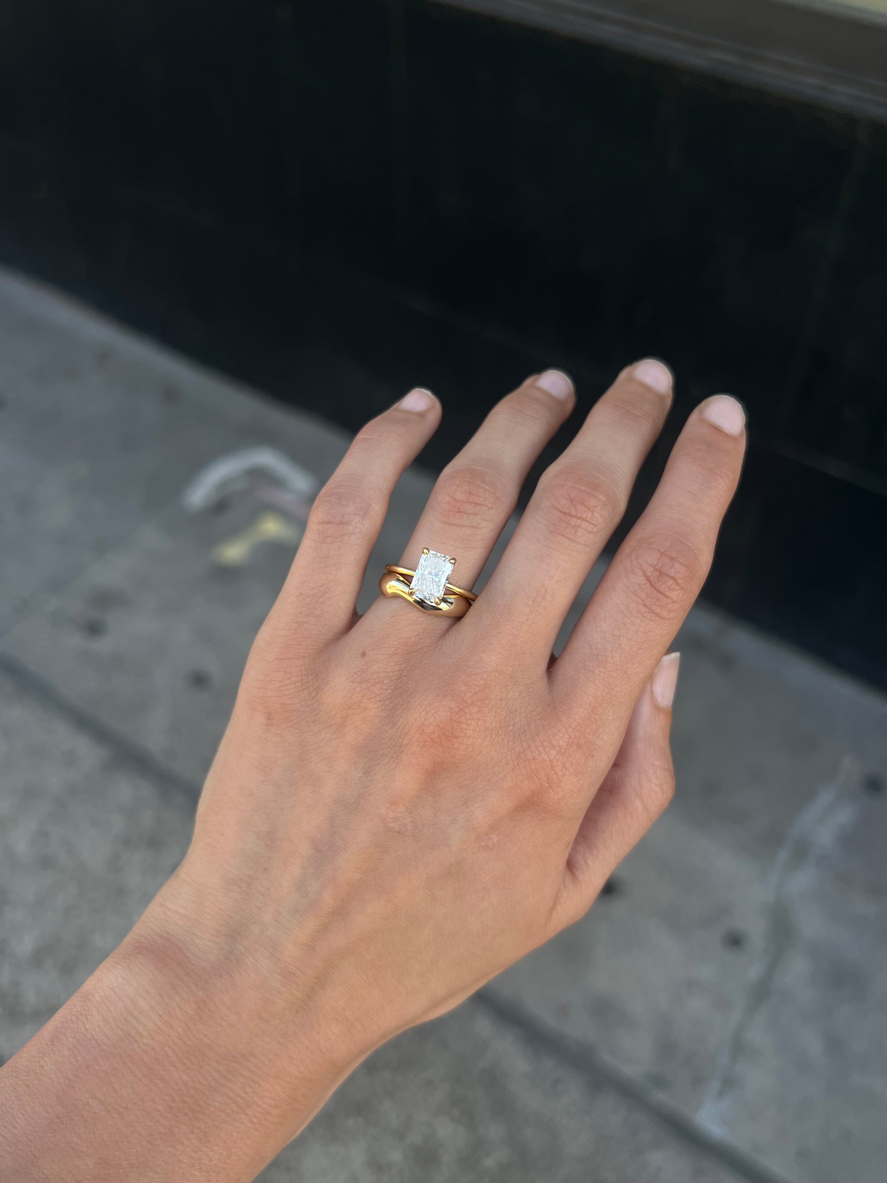 curve ring 03