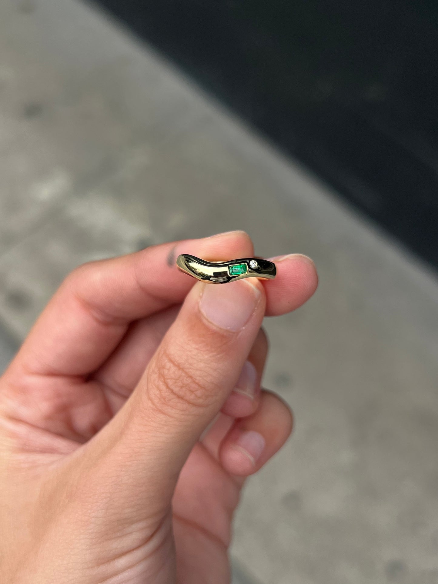 curve ring 02
