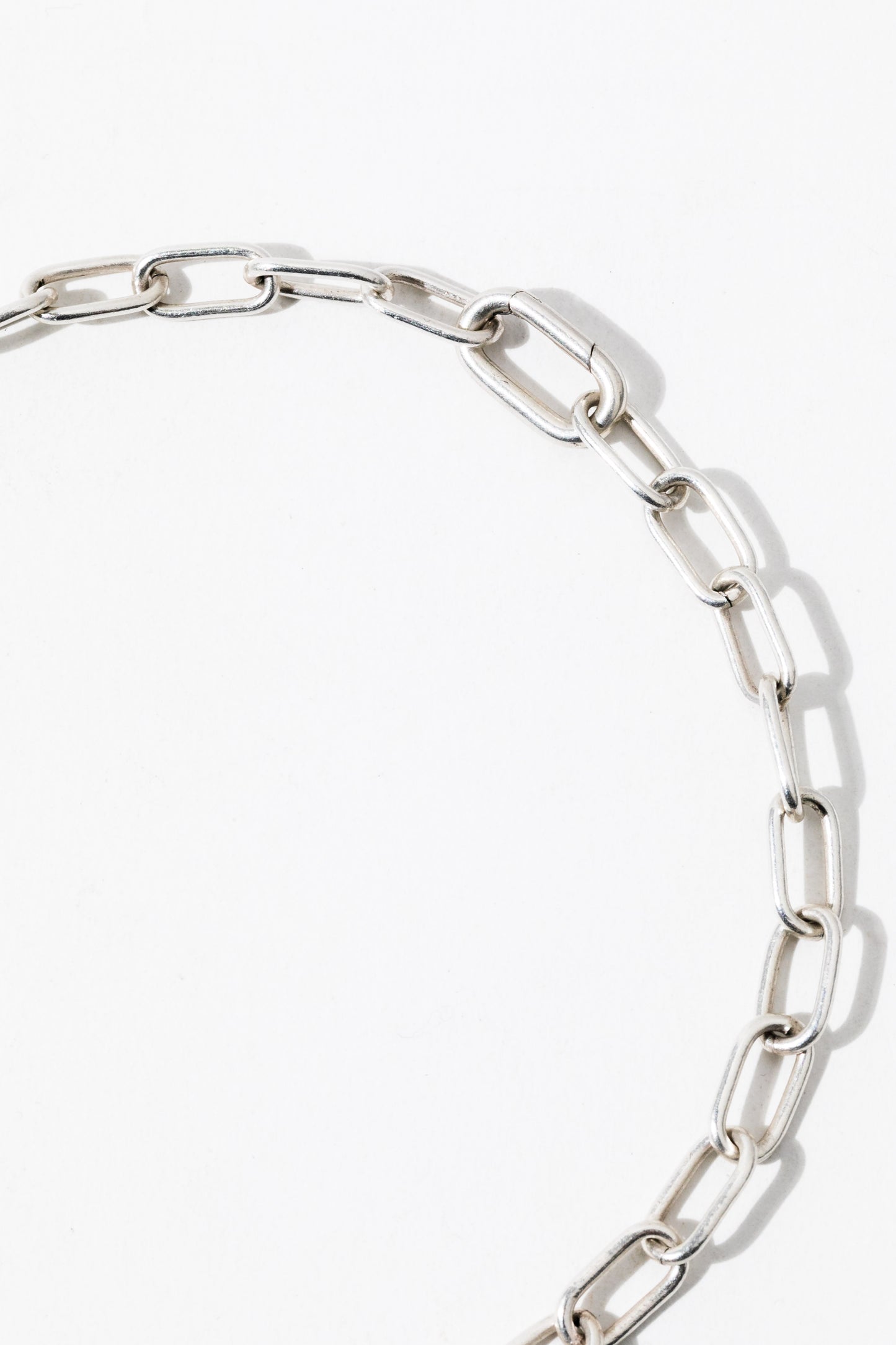 oval link chain necklace